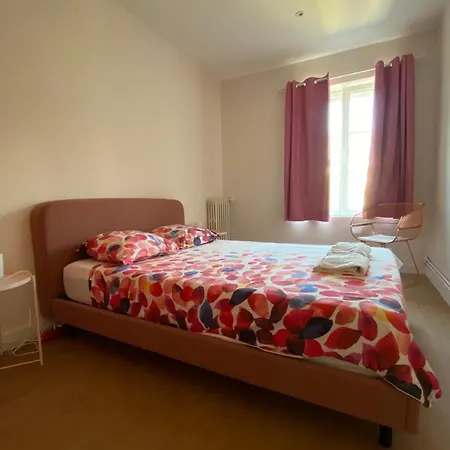 Semesterbostad Stunning 230m With Garden In The Center